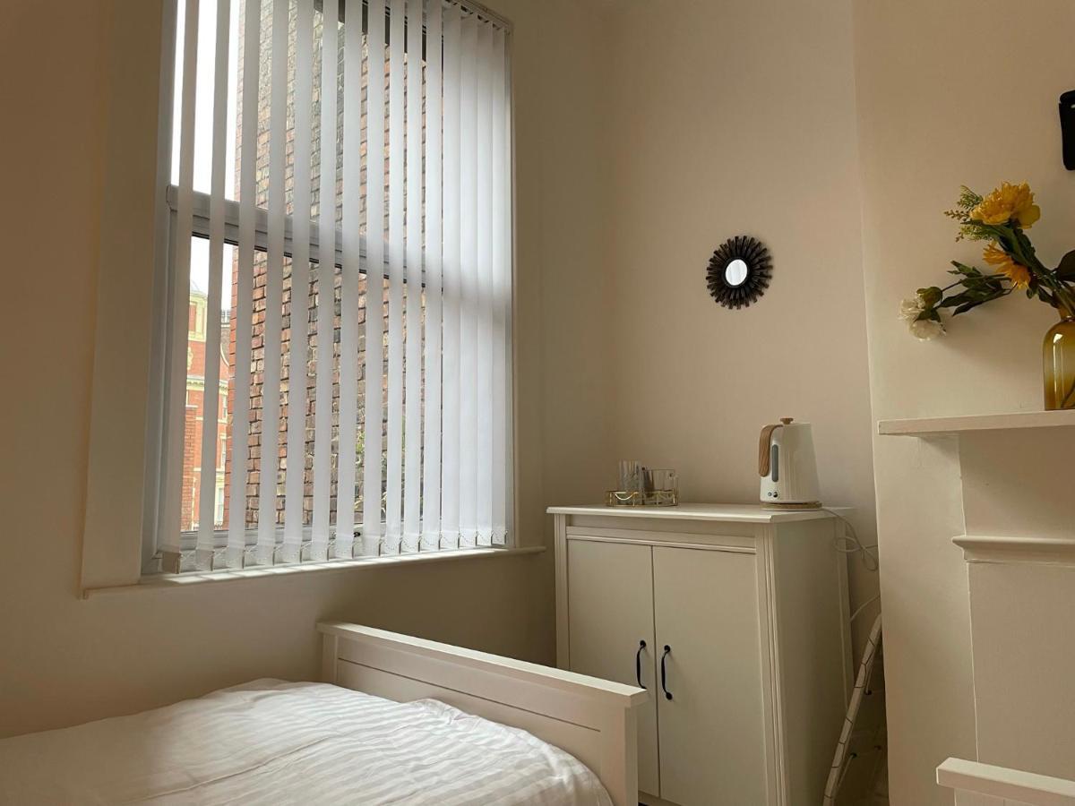 Citystays Rooms With Free Parking Liverpool Zewnętrze zdjęcie